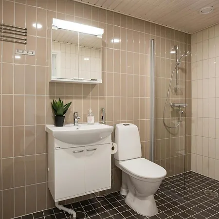 Convenient For 5 With Sauna Huoneisto